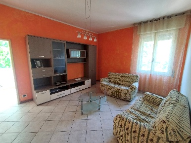 Foto Appartamento in via morselli, Modena Musicisti di 16 m² con 4 locali