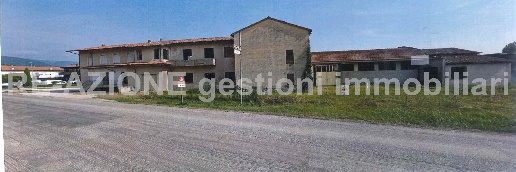 Foto Terreno commerciale in Viale Vicenza, Marostica Centro di 560 m²