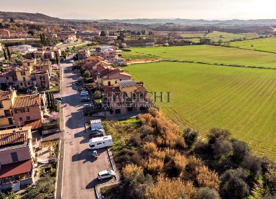 Foto Terreno edificabile a Rapolano Terme di 600 m² in vendita