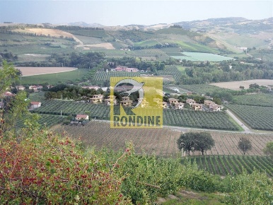 Foto Terreno edificabile a Brisighella di 586 m² in vendita