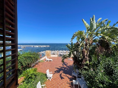 Foto Villa singola in Via Statale 113 50, Casteldaccia di 180 m² in vendita