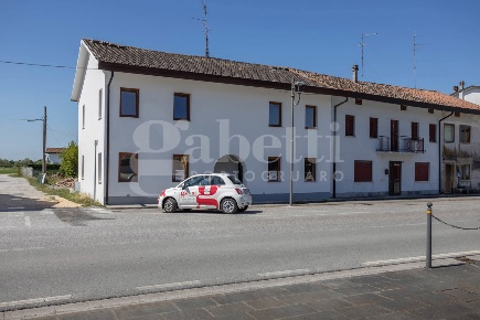 Foto Villa a schiera in Via Mocenigo 52/B, Fossalta di Portogruaro Centro