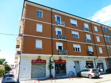 Foto Appartamento a Ferrara Foro Boario di 60 m² con 4 locali in affitto