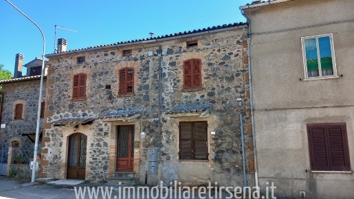 Foto Appartamento a Castel Giorgio di 115 m² in vendita