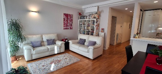 Foto Appartamento in Via Ugo Bassi, San Benedetto del Tronto Centro