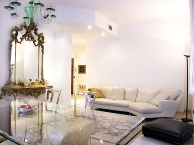 Foto Appartamento in Via Anfiteatro, Milano Lanza di 190 m² con 7 locali