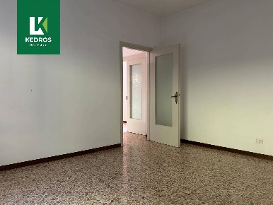 Foto Appartamento in Via Provinciale Rasa, Varese in vendita