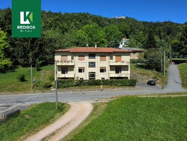 Foto Appartamento in Via Provinciale Rasa, Varese Santa Maria del Monte