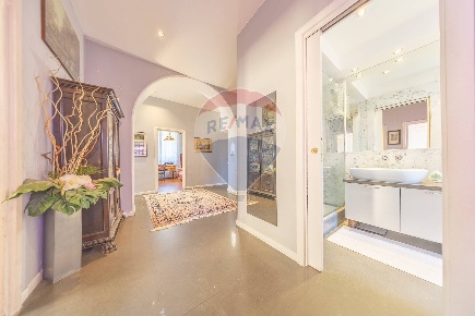 Foto Appartamento in Via Amiterno, Roma San Giovanni di 150 m² con 5 locali