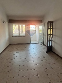 Foto Appartamento in Via Padre Silvio Serri, Ussana di 90 m² con 3 locali