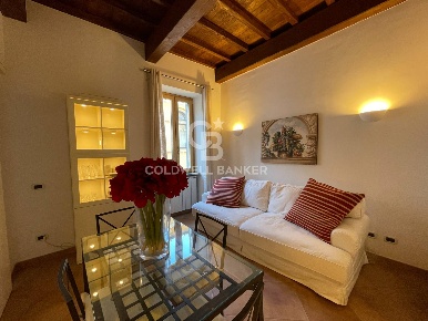Foto Appartamento in VIA DEL GOVERNO VECCHIO, Roma Piazza Navona di 52 m²