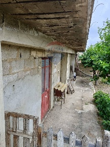Foto Villa unifamiliare in Via del Castello, Mirabella Imbaccari di 139 m²