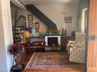 Foto Villa a schiera in Viale Manzoni, Campobasso Vazzieri di 300 m²