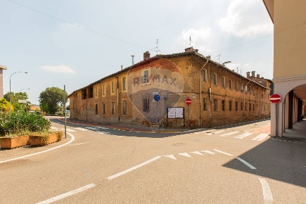 Foto Casa indipendente in mazzini, Busto Garolfo Centro di 3373 m²