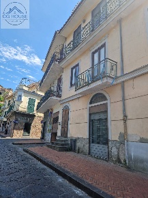 Foto Case semi ndipendenti in Via Principe Lancillotti, Lauro di 80 m²
