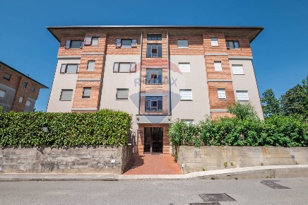 Foto Appartamento in Via Pietro Novelli, Caltagirone Centro di 141 m²