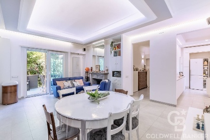 Foto Appartamento in Via Ruzzante, Roma Marconi di 125 m² con 4 locali