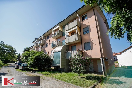 Foto Appartamento in via piave, Caluso Centro di 90 m² con 4 locali