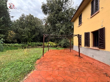 Foto Appartamento in Via di Docciola, Bagno a Ripoli Vallina di 70 m²