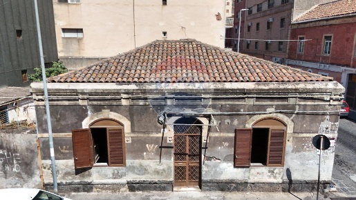 Foto Casa indipendente in Via Re Martino, Catania Picanello di 130 m²