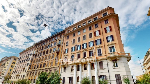 Foto Appartamento in Via Della Giuliana, Roma Piazzale degli Eroi di 80 m²