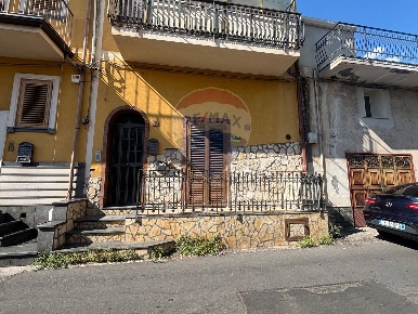 Foto Appartamento in VIA MAZZINI, Santa Maria di Licodia di 50 m²