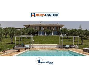 Foto Villa singola in CONTRADA CECALUPO, Loreto Aprutino Centro di 895 m²