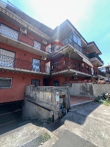 Foto Appartamento in VIA ETNA, Camporotondo Etneo Centro di 90 m²