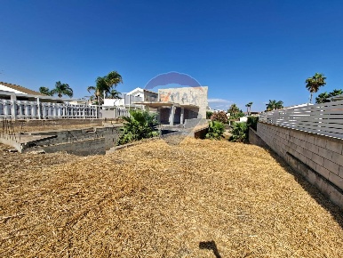 Foto Villa singola in VIA JESOLO, Ragusa Marina di Ragusa Centro di 200 m²