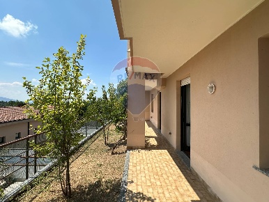 Foto Appartamento in via sant'Alberto, Ponte Nizza Panzini di 77 m²