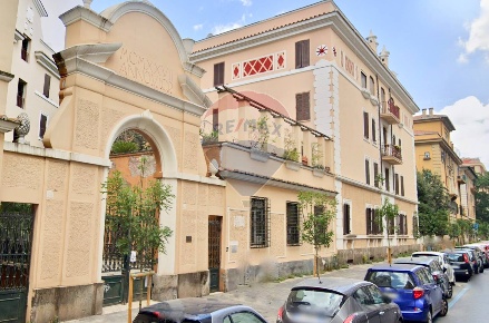 Foto Appartamento in Via Faleria, Roma San Giovanni di 150 m² con 5 locali