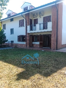 Foto Appartamento in via martiri, Pinerolo San Lazzaro di 55 m² in affitto