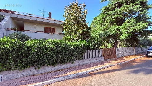 Foto Villa a schiera in via Dei Melograni, Ascoli Piceno in vendita