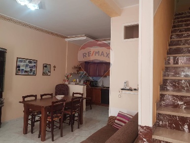 Foto Casa indipendente in Via Fieramosca, Sortino di 109 m² con 5 locali
