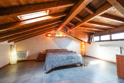 Foto Appartamento a Terno d'Isola Centro di 107 m² con 2 locali in vendita