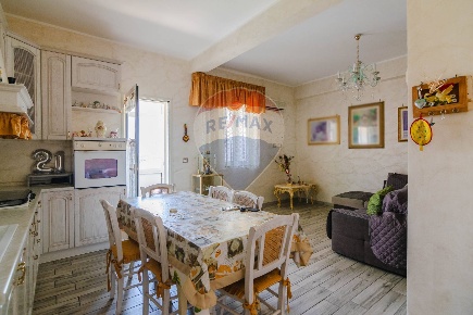 Foto Appartamento in Via Abate Silvestri, Catania di 70 m² con 3 locali