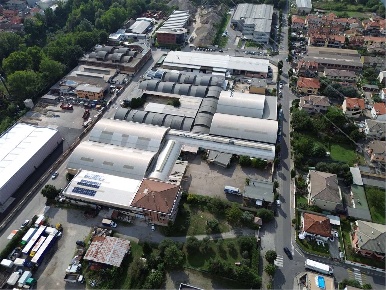 Foto Capannone industriale in Via  8 Marzo, Limbiate Centro di 3700 m²