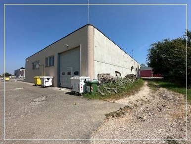 Foto Capannone industriale in via R PIVA 12, Poggio Rusco Centro di 670 m²