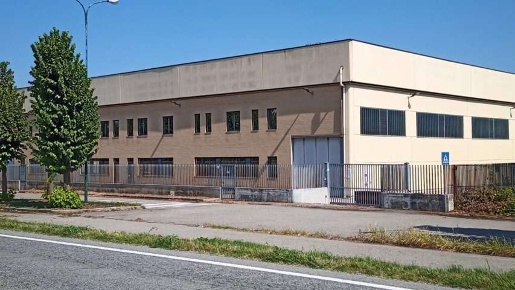 Foto Capannone industriale in Strada Statale per Saluzzo, Carignano