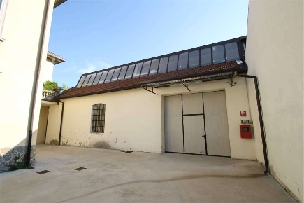 Foto Capannone industriale in via Luigi Cadorna 50, Costa Masnaga Centro