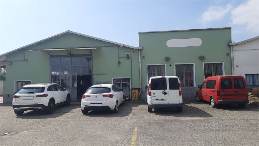 Foto Capannone industriale in strada per novara, Cameri di 580 m²