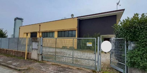 Foto Capannone industriale in Via Bacchiglione, Cervarese Santa Croce
