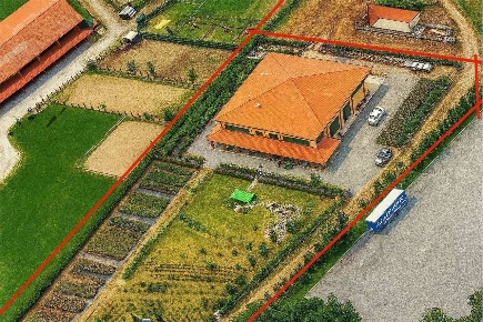 Foto Casa indipendente a Carimate di 1400 m² con 7 locali in vendita