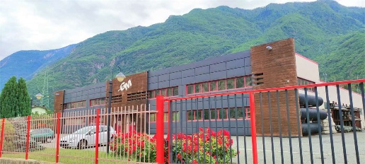 Foto Capannone industriale a Issogne di 1000 m² con 8 locali in vendita