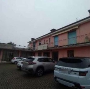 Foto Capannone industriale in Via Adige, Urbana Centro di 1787 m²
