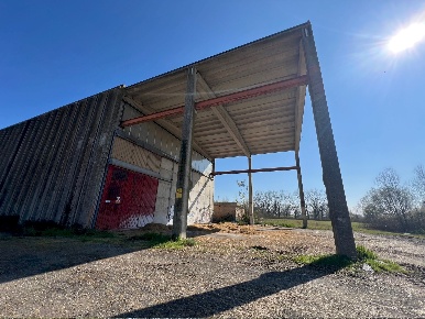 Foto Capannone industriale in Via Redenta 24, Molinella di 2500 m²