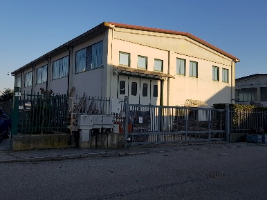 Foto Capannone industriale in Via Conti 6, Garzigliana di 470 m² in vendita