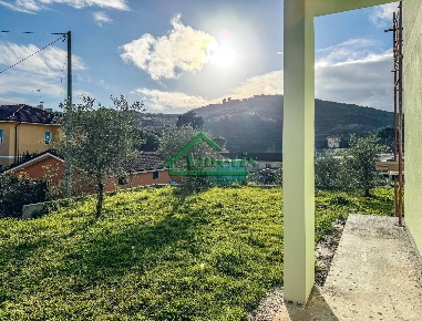 Foto Appartamento in Via Caramagna, Imperia Caramagna di 124 m² in vendita