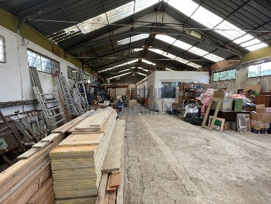 Foto Capannone industriale in Regione Nefiza 22, Bajardo di 400 m²