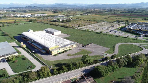 Foto Capannone industriale in Via Venuti Padre e Figlio 8, Centro